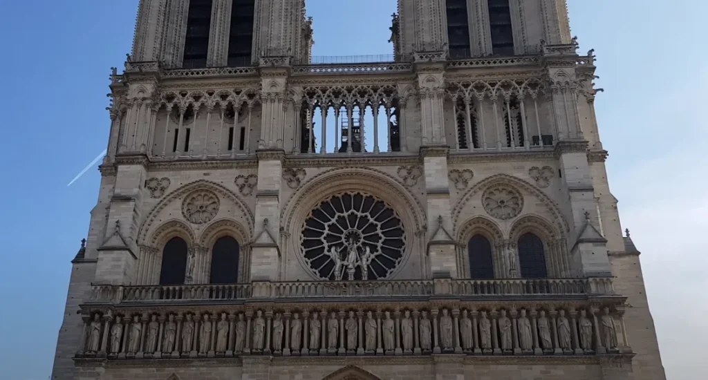 Cathédrale Notre-Dame De in Paris